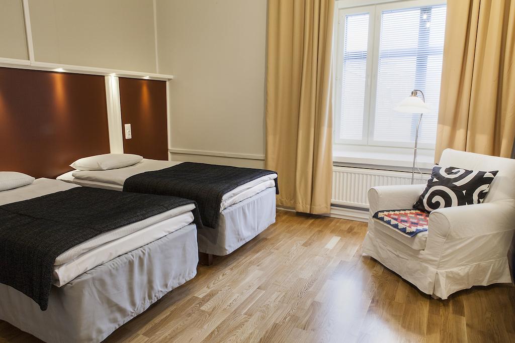 Hotelli Ville Apartment Tampere Cameră foto